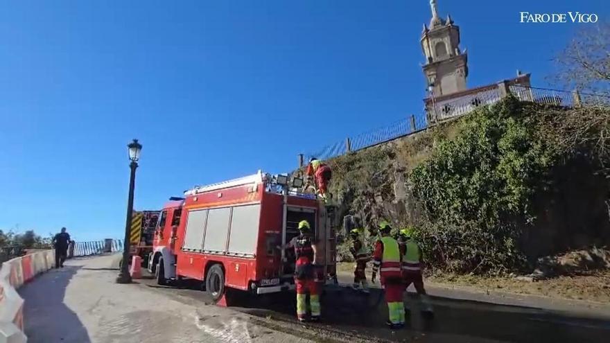 Incendio en el monte de A Guía