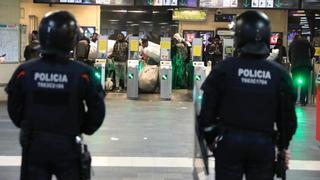 Cumbre para sacar el 'top manta' de la estación de Renfe en plaza de Catalunya