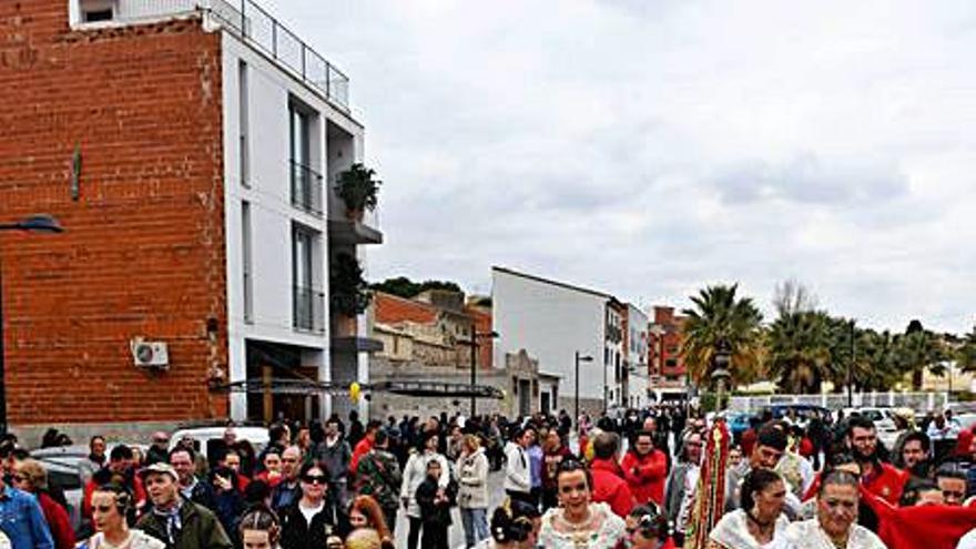 Falleros de Turís en la calle en 2019.