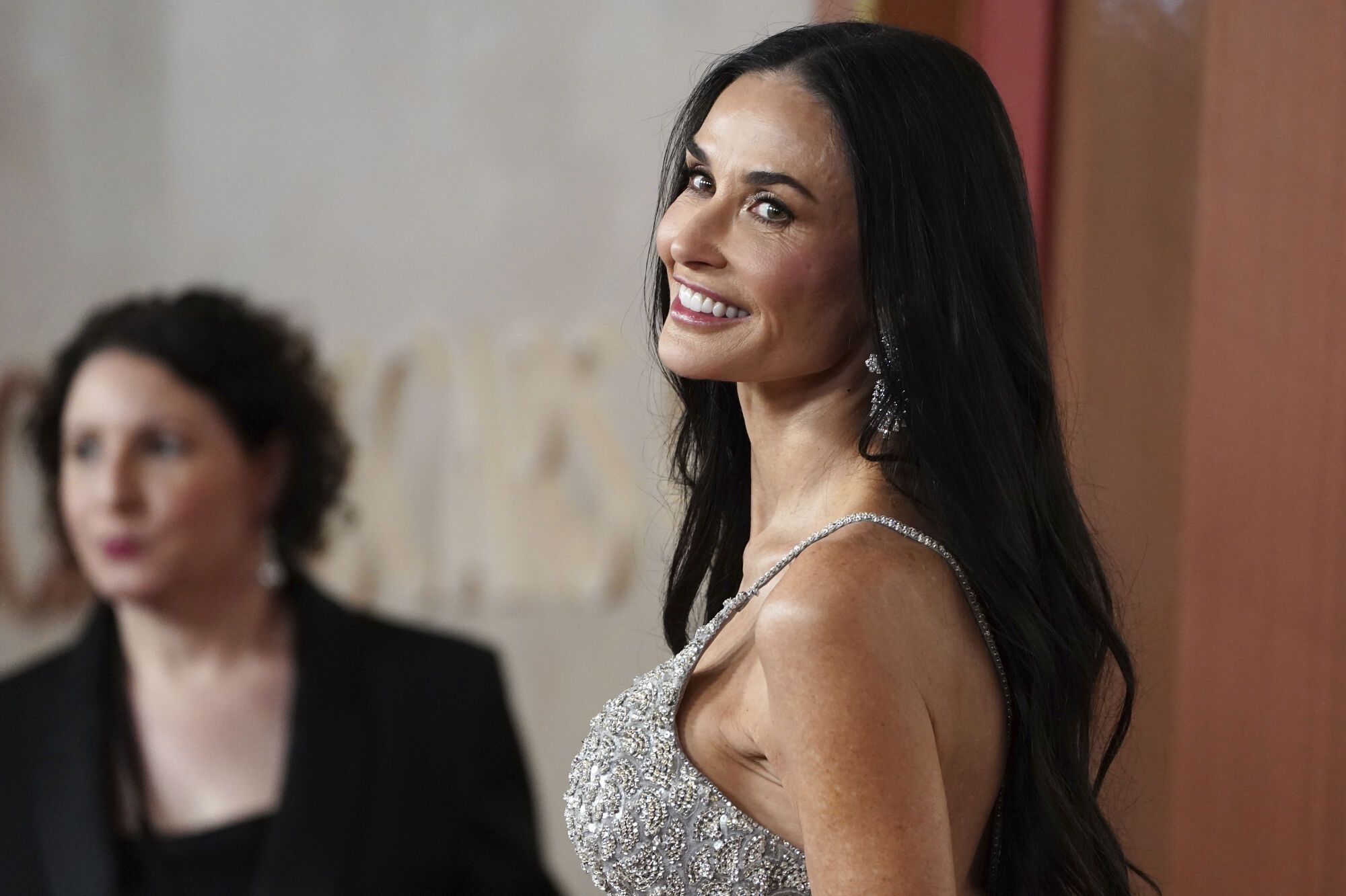 Demi Moore arrives at the Oscars on Sunday, March 2, 2025, at the Dolby Theatre in Los Angeles. (Photo by Jordan Strauss/Invision/AP) Associated Press/LaPresse. EDITORIAL USE ONLY/ONLY ITALY AND SPAIN
