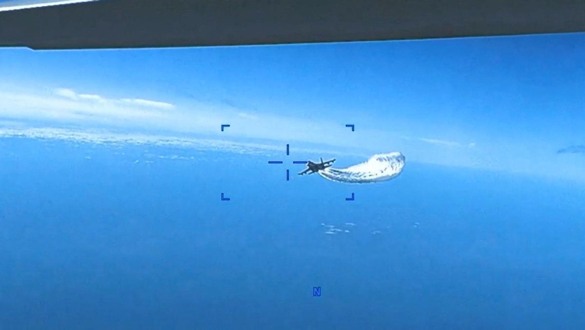 Un caza ruso choca contra un dron norteamericano sobre el mar Negro