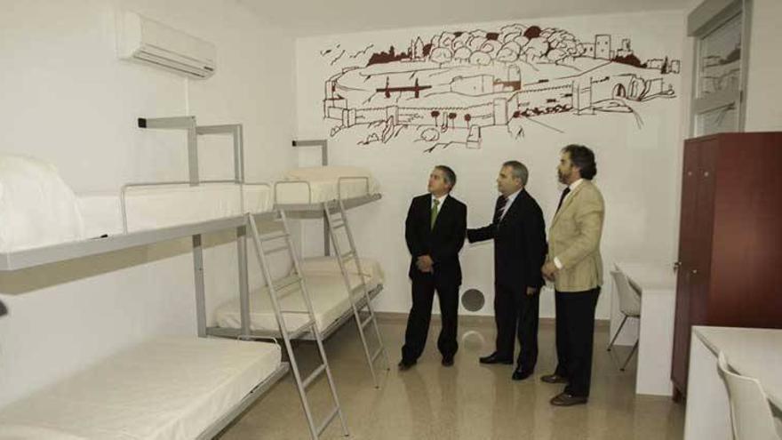 El albergue juvenil El Revellín y centro de asociaciones de Badajoz abre sus puertas al público