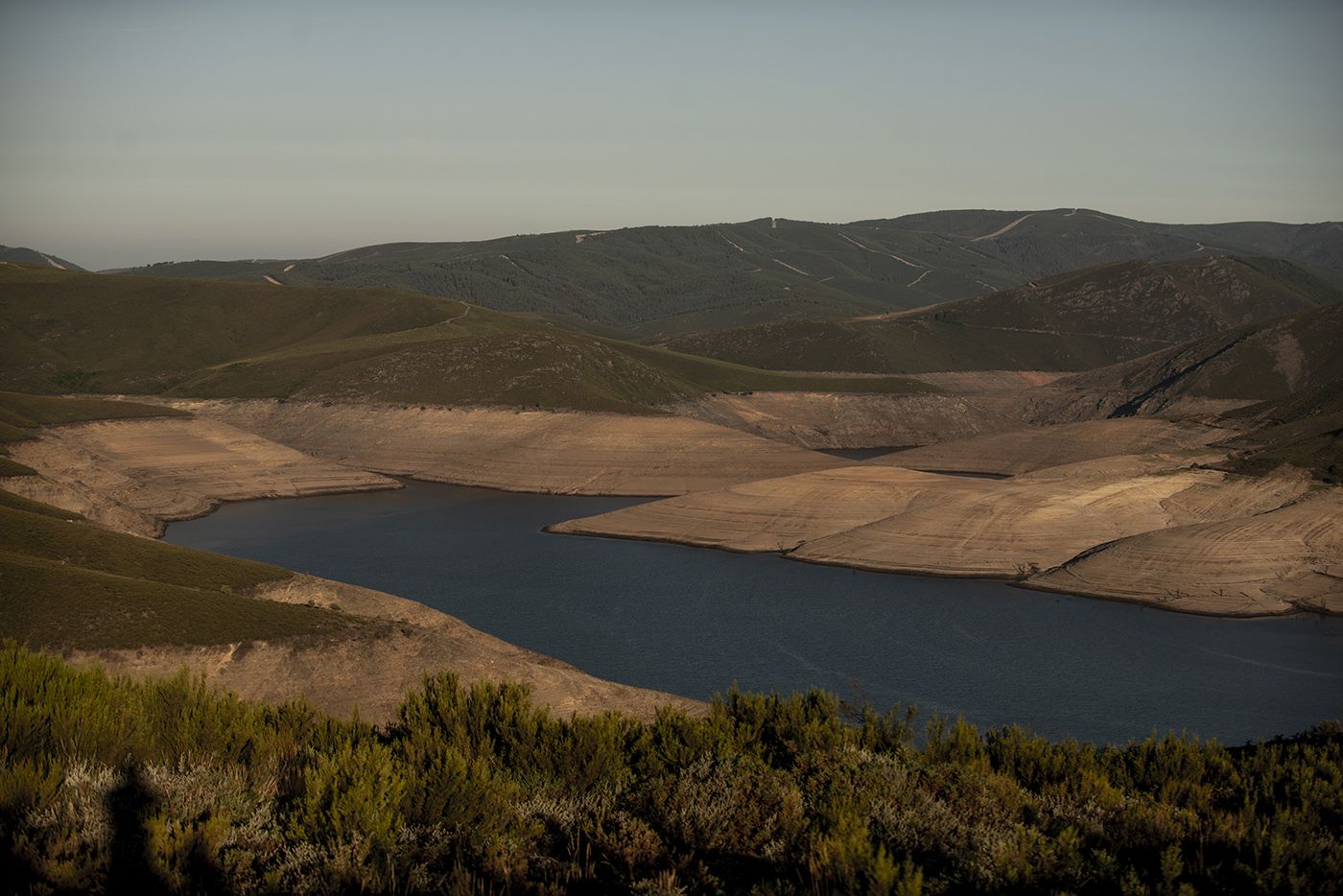 El embalse de O Bao, en Viana do Bolo.  BRAIS LORENZO (14).jpg