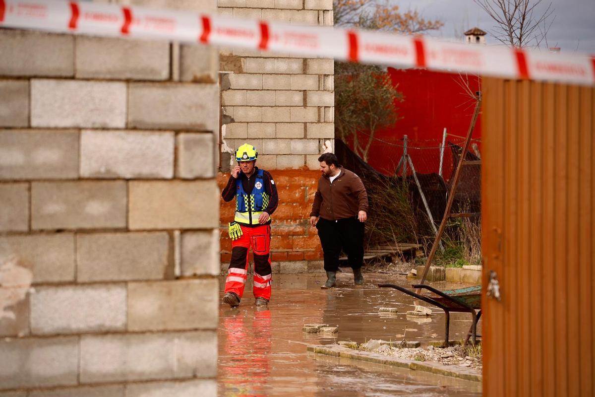 La vuelta a casa de los desalojados cordobeses por el temporal, en imágenes