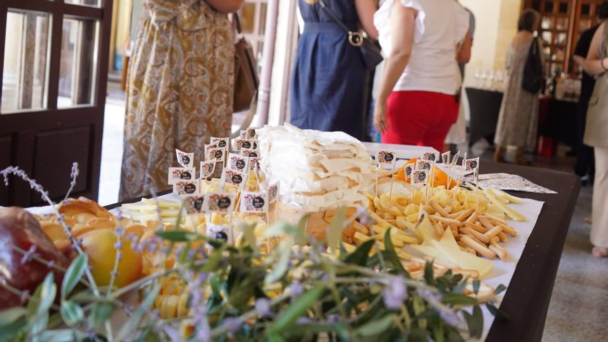 ¿Te has preguntado por qué la Feria del Queso en Zamora se llama Fromago?