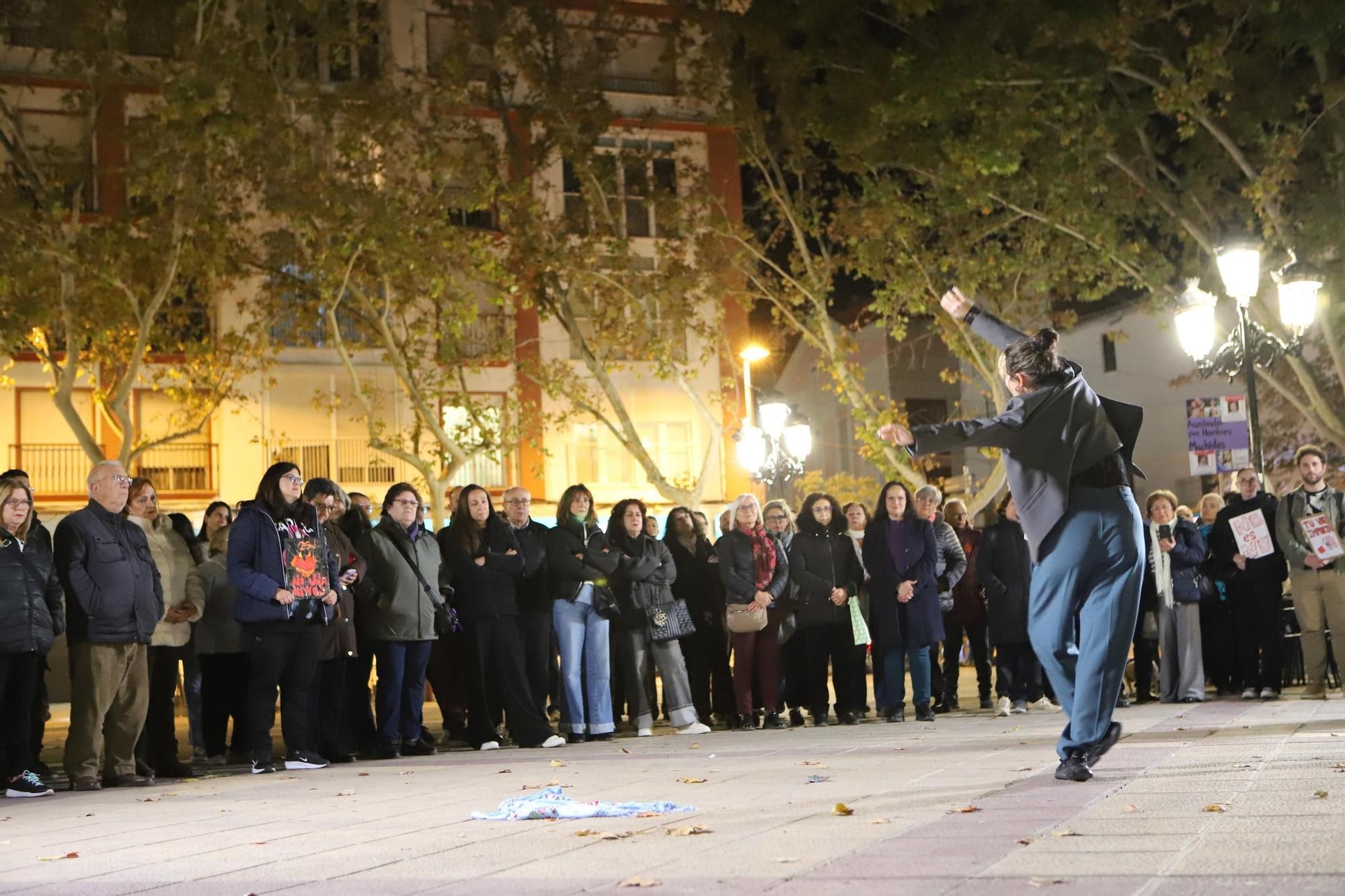 Así ha sido el acto organizado por el 25N en Lorca