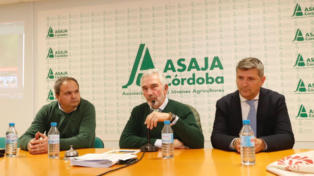 Un momento de la conferencia sobre la PAC ofrecida en Asaja Córdoba.