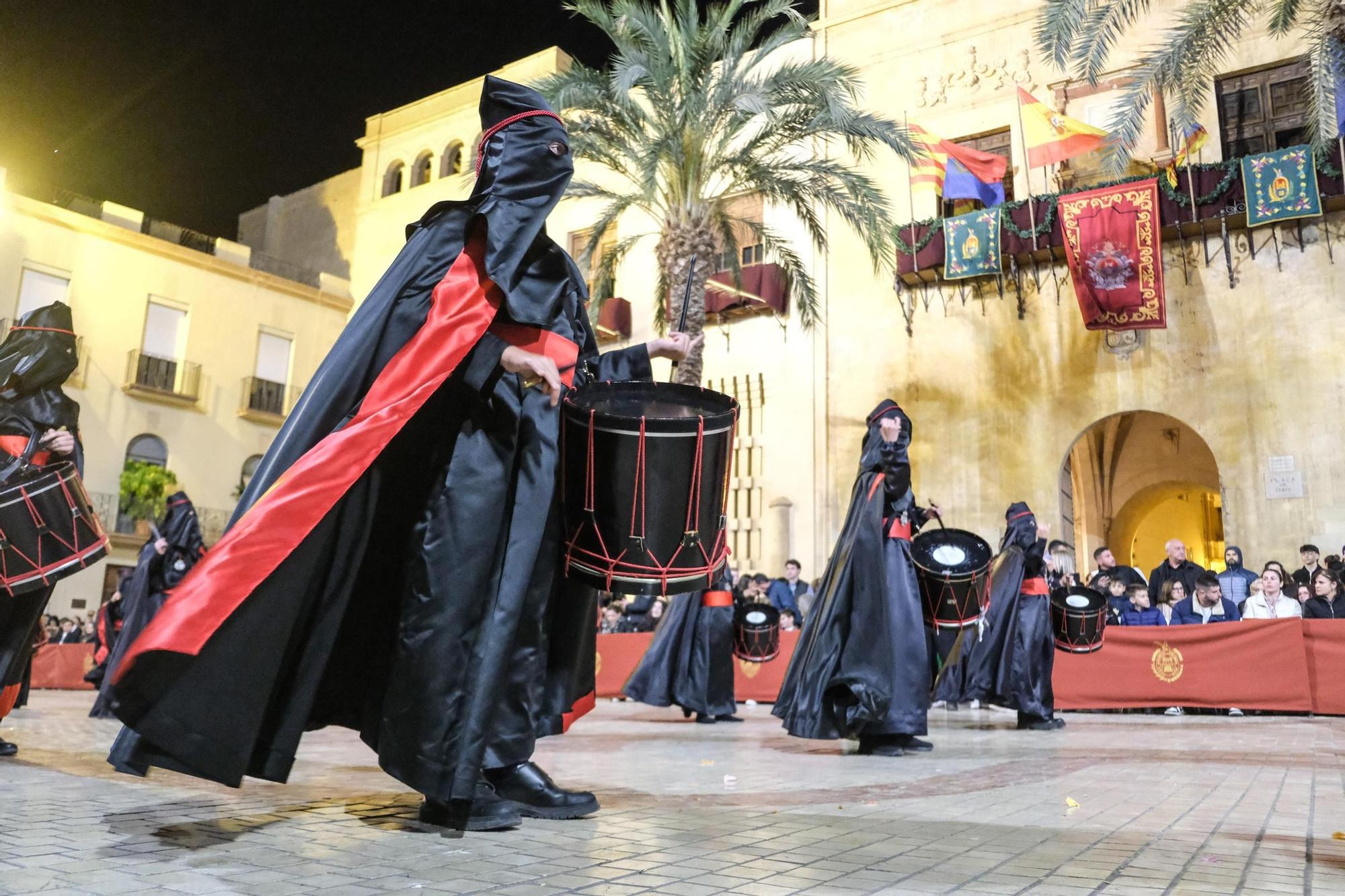 Las mejores imágenes del Martes Santo en Elche