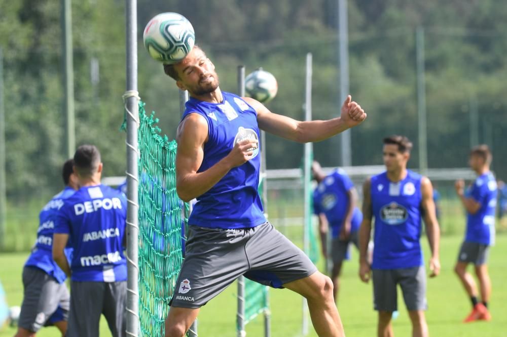 El cuerpo técnico encabezado por Juan Antonio Anquela diseñó para esta semana un plan de trabajo con seis entrenamientos, todos en la ciudad deportiva, antes del debut liguero del domingo.