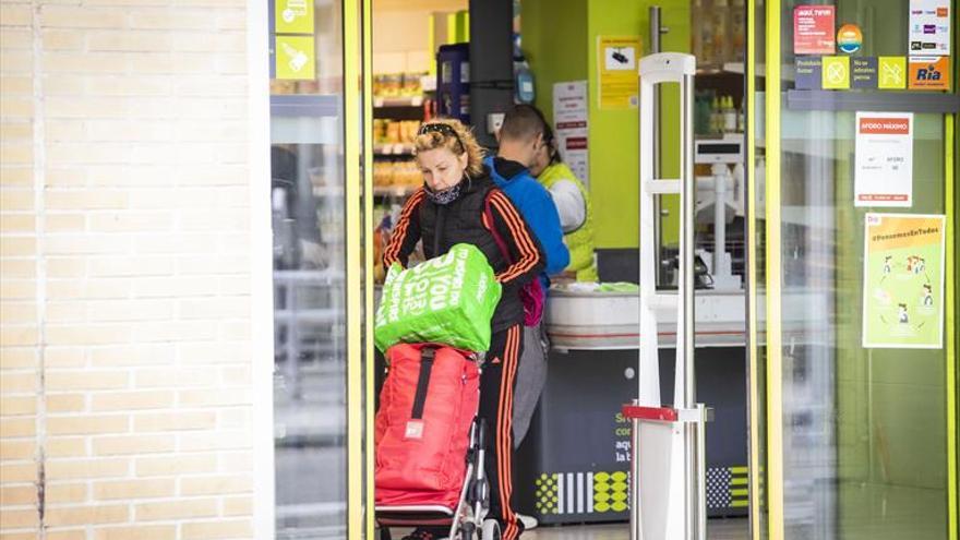 Las grandes superficies abrirán domingos y festivos para una «mayor garantía»