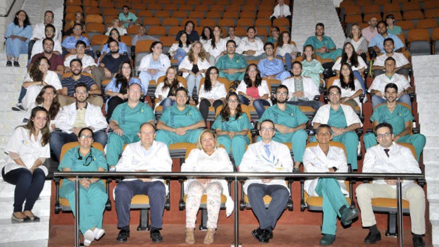 El Hospital Dr. Negrín da la bienvenida a 46 nuevos residentes que inician su formación especializada