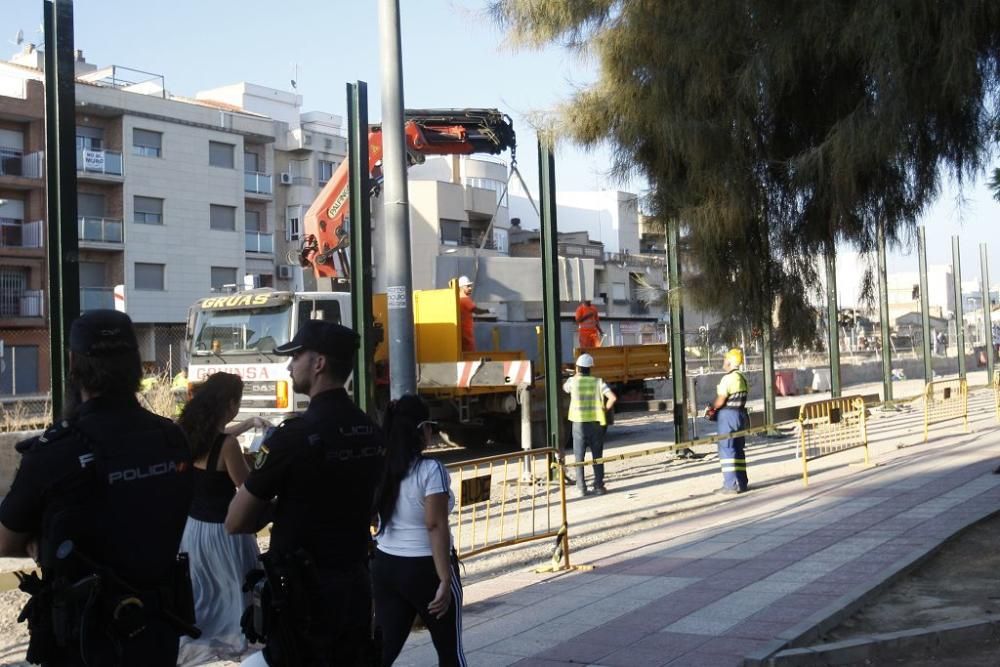 Dos vecinos y un policía heridos durante las prote