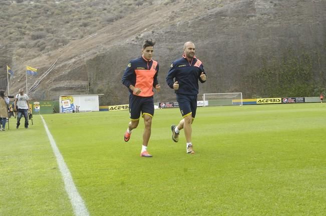 ENTRENAMIENTO DE LA UD LAS PALMAS EN BARRANCO ...