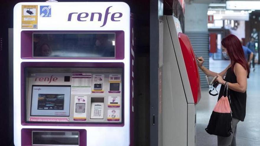 Los abonos gratuitos de Renfe incrementan un 30% el tráfico de cercanías.