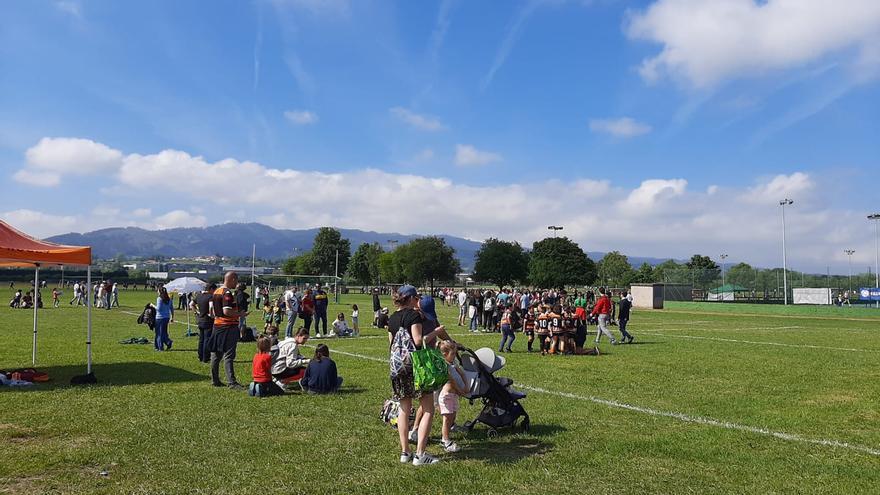 El torneo de rugby de Llanera reúne 1.200 jugadores de cantera: así fue la jornada en La Morgal
