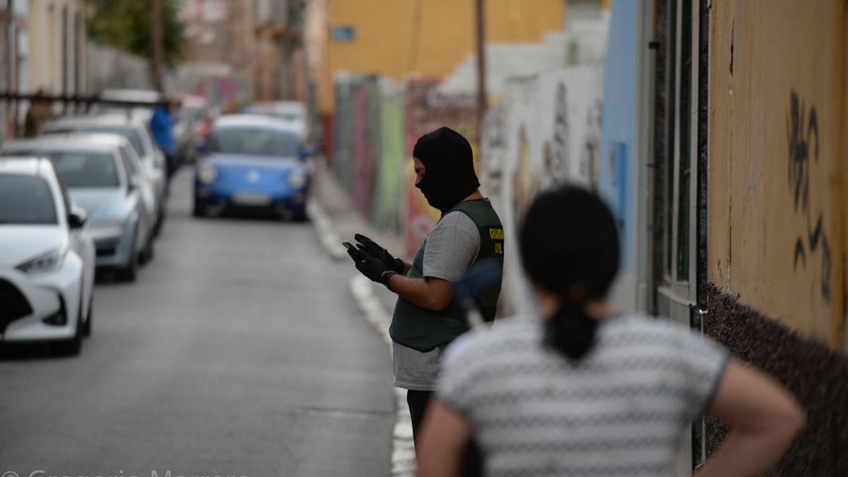 Las imágenes de la operación de la Guardia Civil en Lagunillas