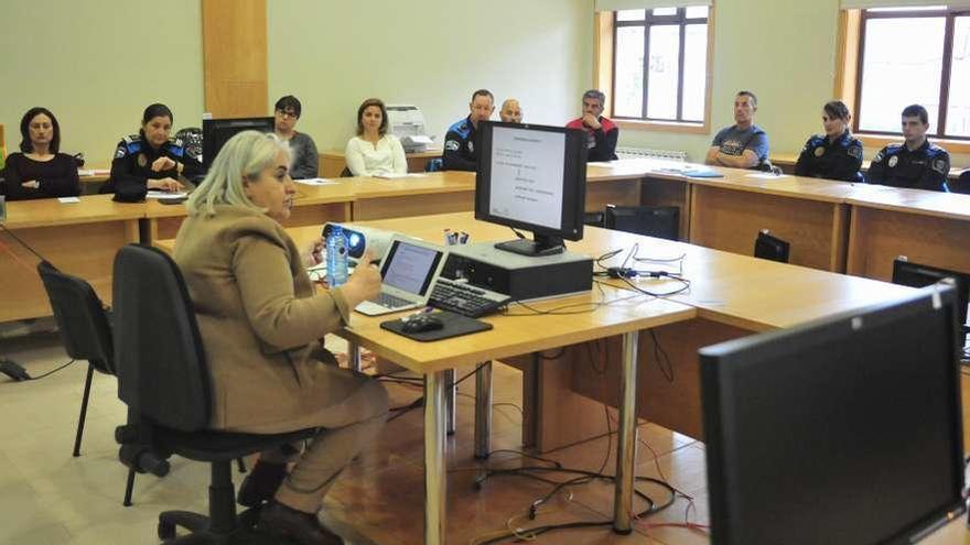 Un momento de la jornada celebrada en Vilagarcía para las fuerzas de seguridad. // Iñaki Abella