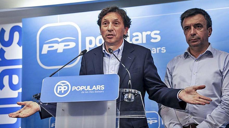 Isern en 2014 anunciando que no repetiría como candidato a la reelección como alcalde en 2015.