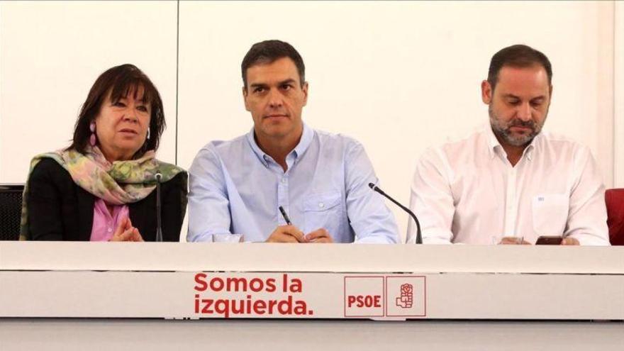 El PSOE acusa al Gobierno de estar &quot;superado por la situación&quot;