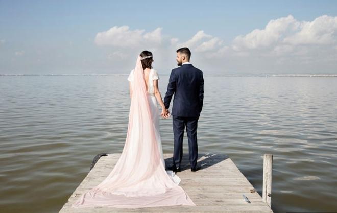 Trucos para elegir vestido de novia: Serendipity Fotografía