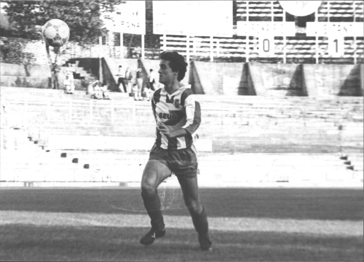 El saltenc, en un partit amb el Girona a Tercera el 1986