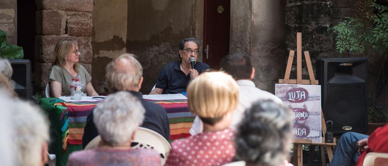Paulo Maldos en un moment de la conferència d’ahir al castell de Balsareny | MARIA AGUT