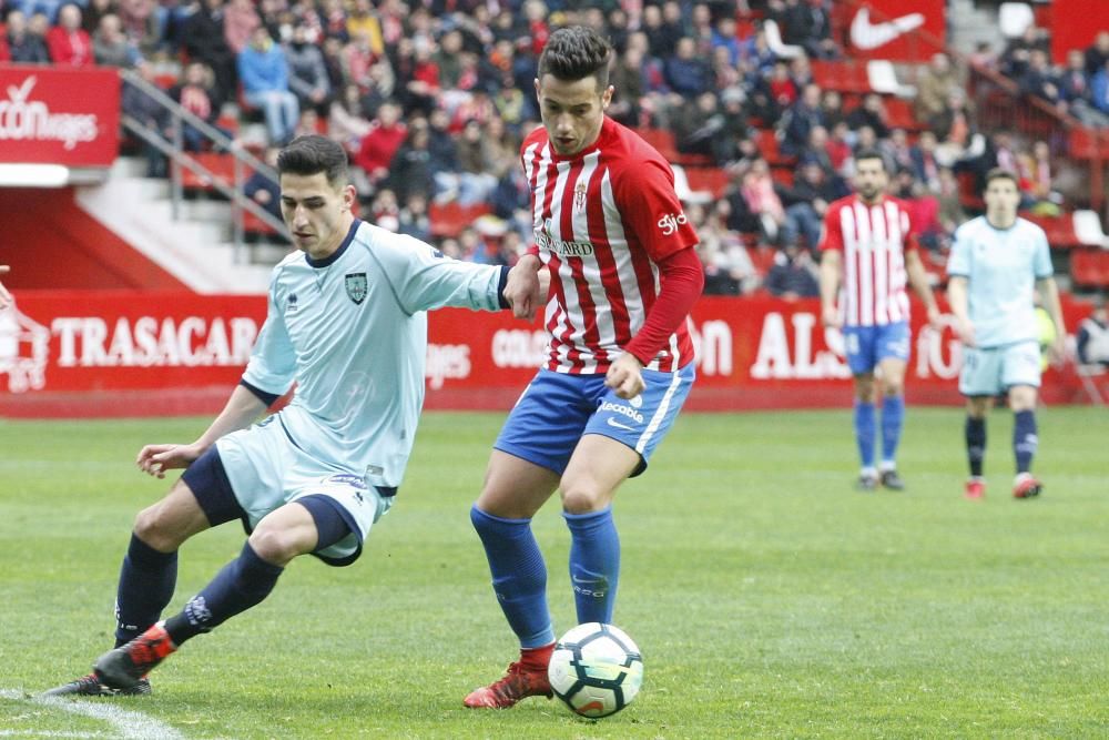 El partido entre el Real Sporting y el Numancia, en imágenes