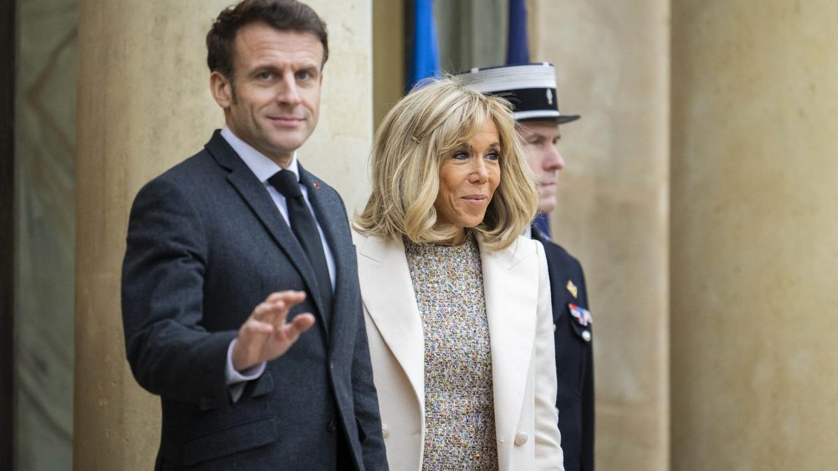 Emmanuel Macron y su mujer Brigitte Macron