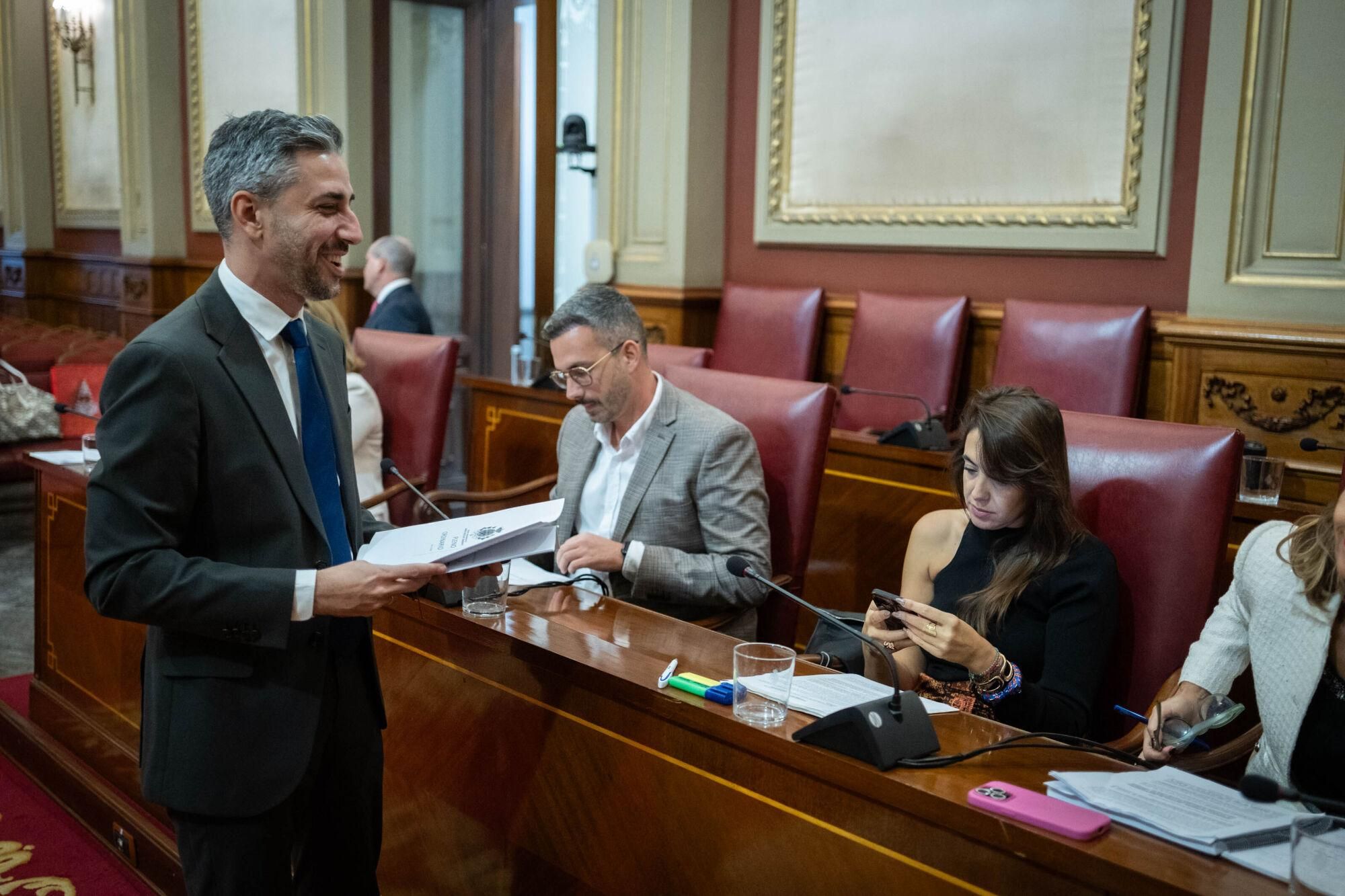 Pleno del Ayuntamiento de Santa Cruz 