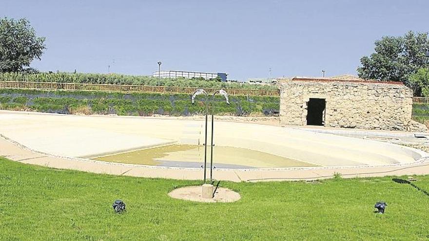 Sanidad exige que se eliminen los escalones de la playa fluvial de Jauja