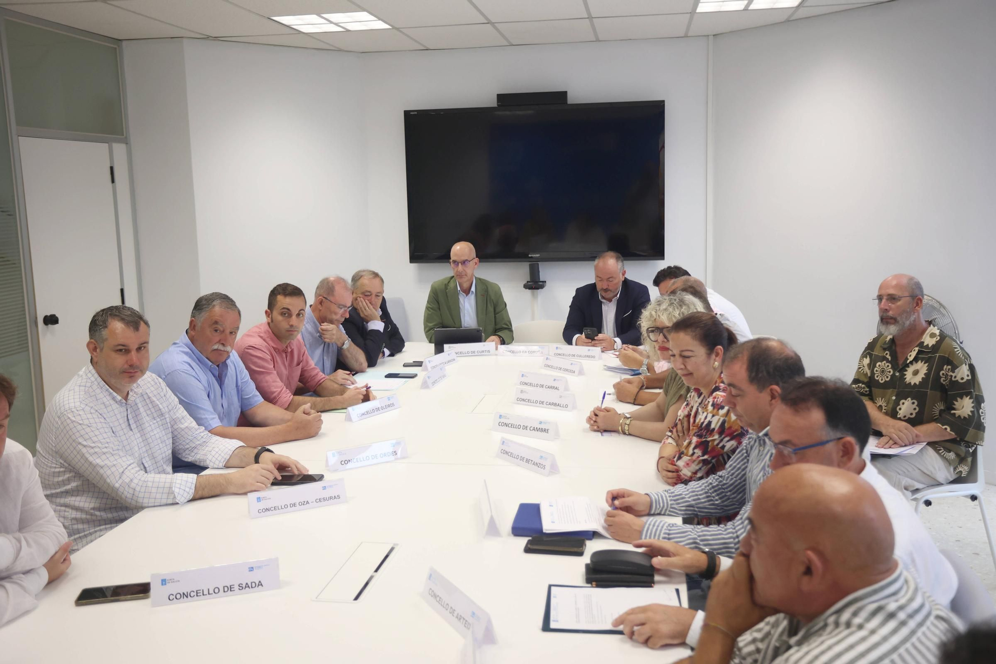 Reunión en A Coruña de la comisión de seguimiento del Área de Transporte Metropolitano