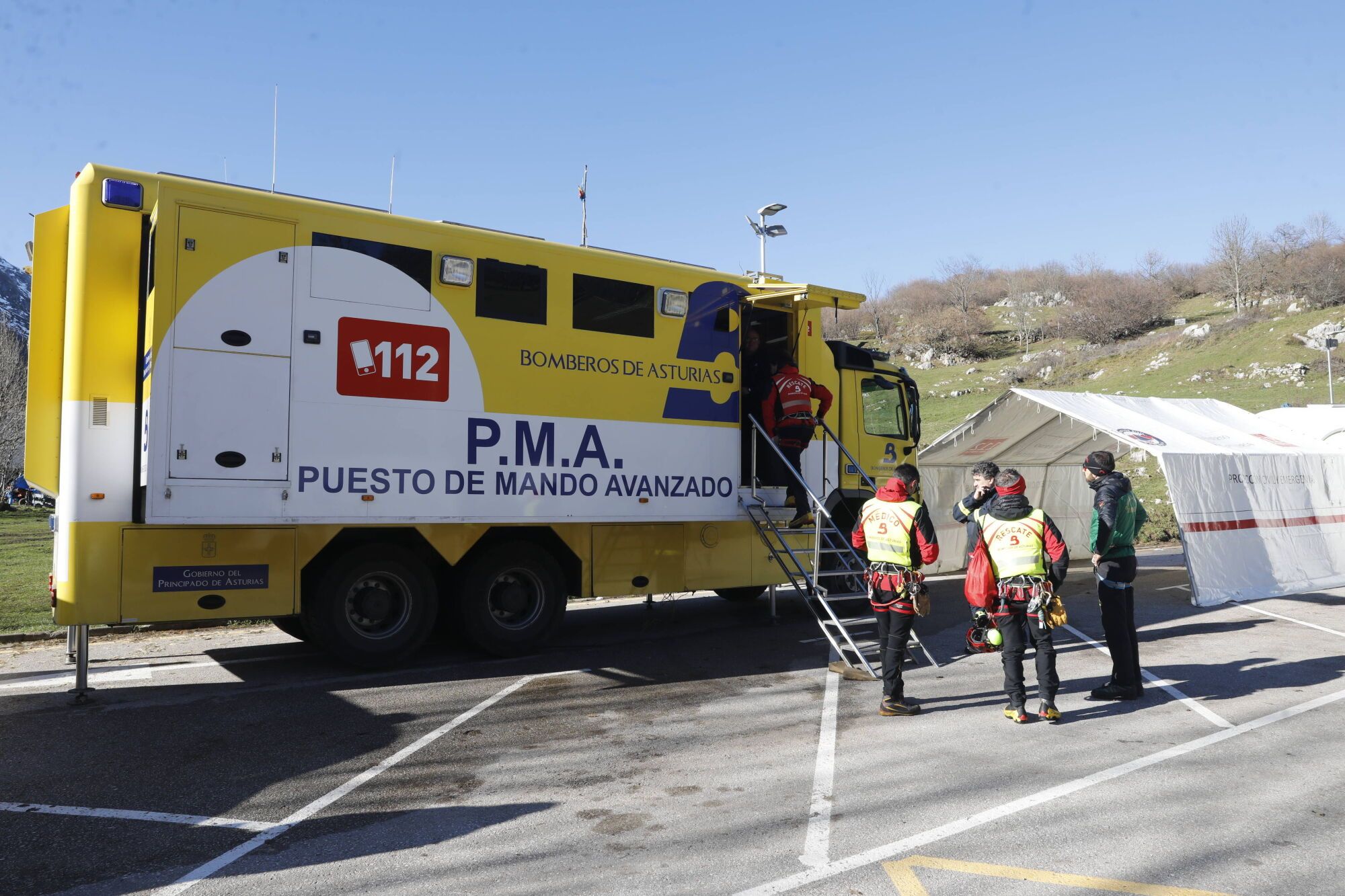 EN IMÁGENES: Así ha sido el dispositivo de rescate de Senen Turienzo, el joven desaparecido en los Picos de Europa