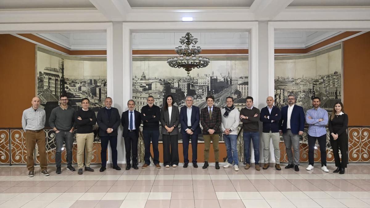 Firma de la creación del Clúster, en la Cámara de Comercio de Zaragoza