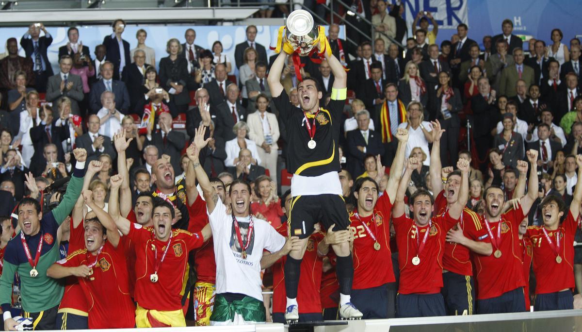 Villa no pudo disputar la final contra Alemania por lesión, pero eso no evitó que España se proclamara campeona de Europa en 2008.