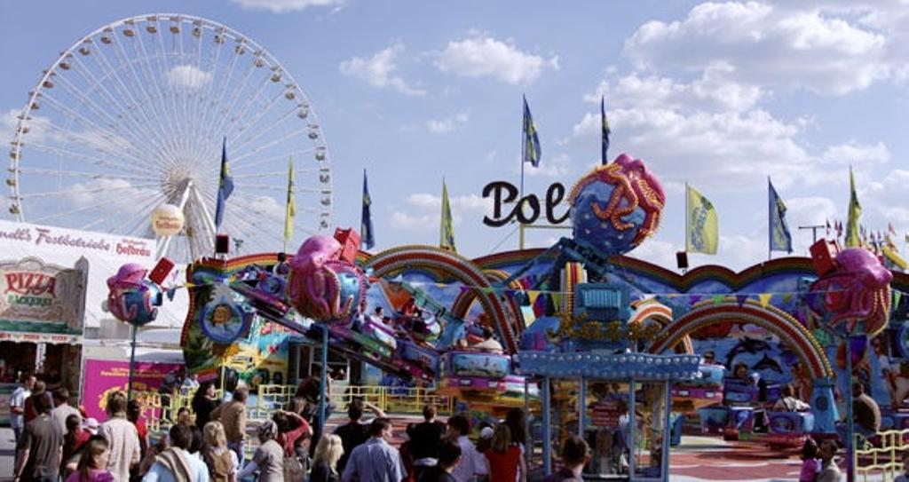 71 Festival de primavera de Stuttgart del 11 de abril al 3 de mayo