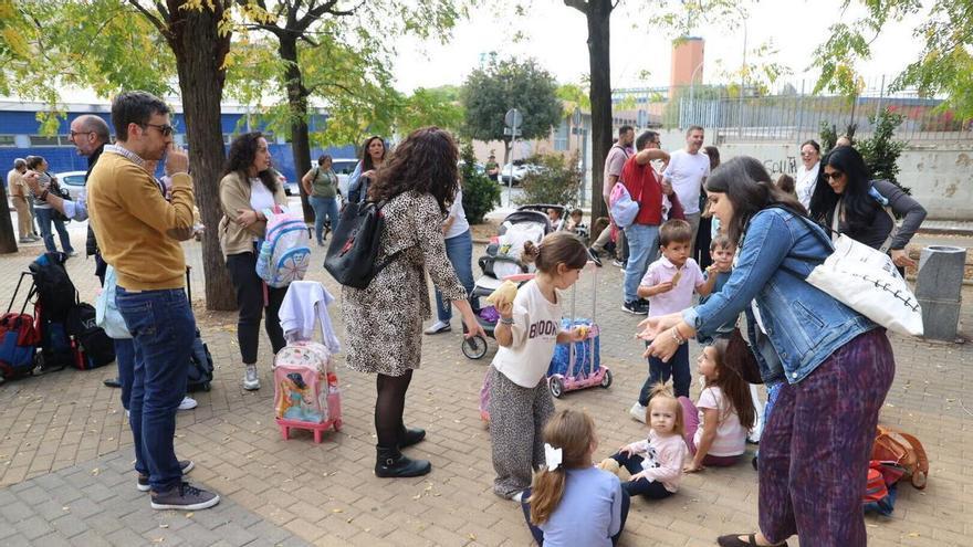 La Junta multa por 21 irregularidades a Mediterránea, la empresa de los comedores escolares de Córdoba, y abre 28 expedientes más
