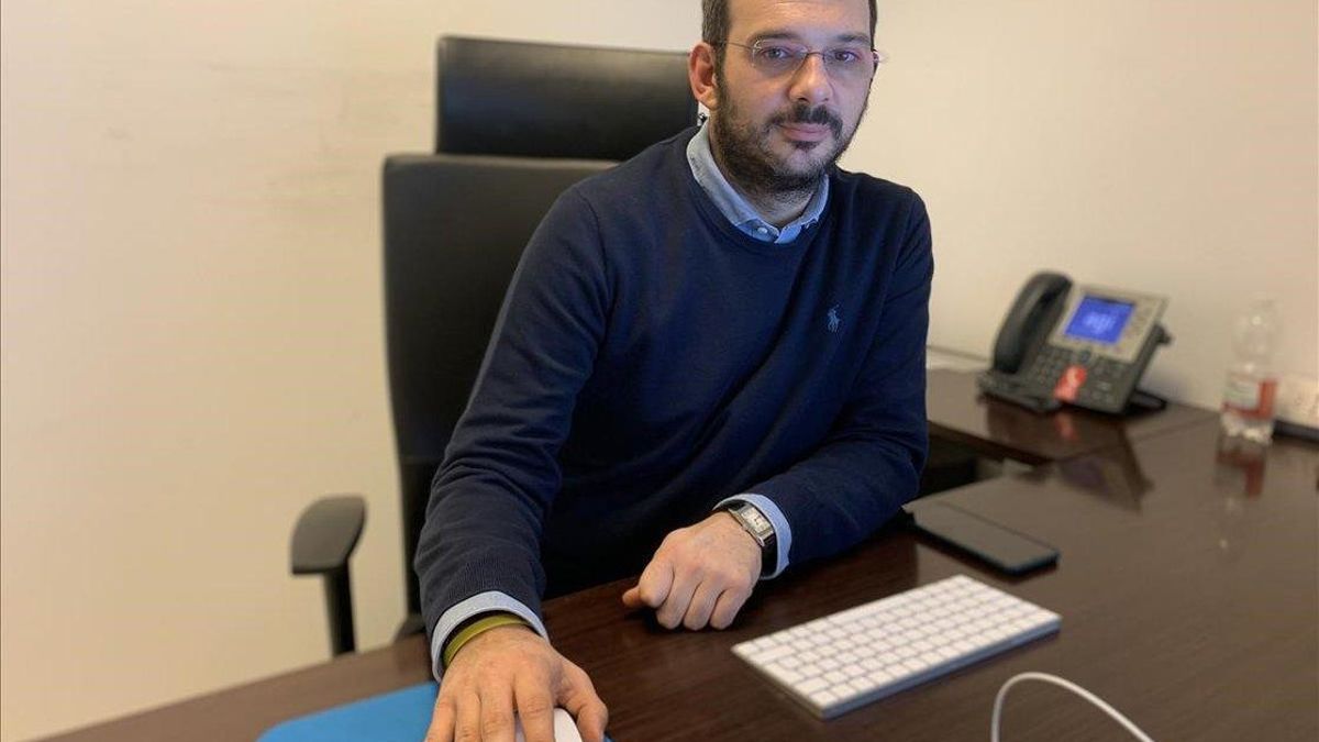 Paolo Borrometi, en su despacho de Roma.