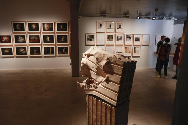 Exposición 'Toni Catany, retratos y cerámicas de Miquel Barceló'