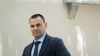 La pareja de Ayuso actúa contra Sánchez y Bolaños por llamarle "delincuente confeso" y reclama 150.000 euros