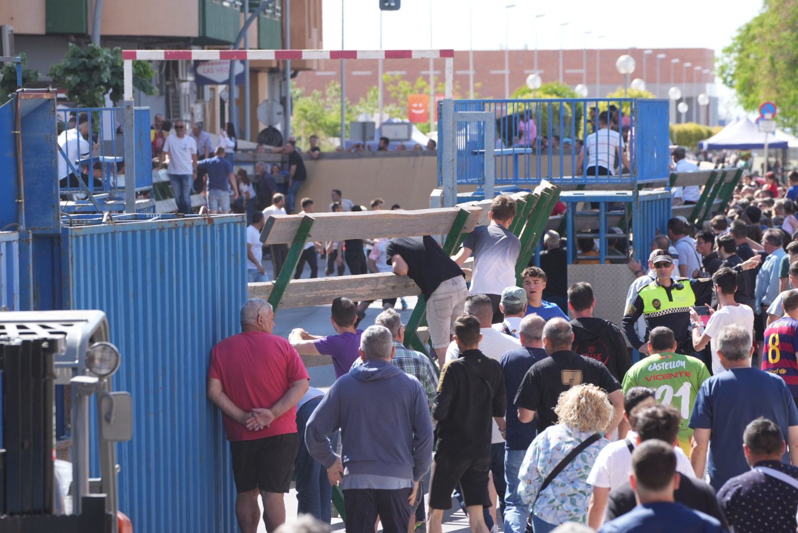 Galería: El primer encierro de las fiestas de Sant Pasqual 2023 en imágenes