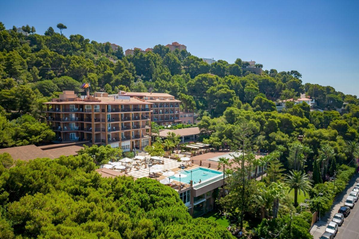 El complejo ofrece una variedad de programas de bienestar y retiros diseñados para ayudar a mejorar su salud y bienestar.