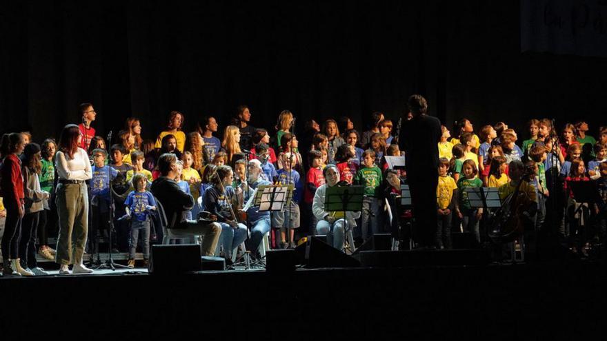 Cantada L’Escola Municipal de Música celebra el 25è aniversari