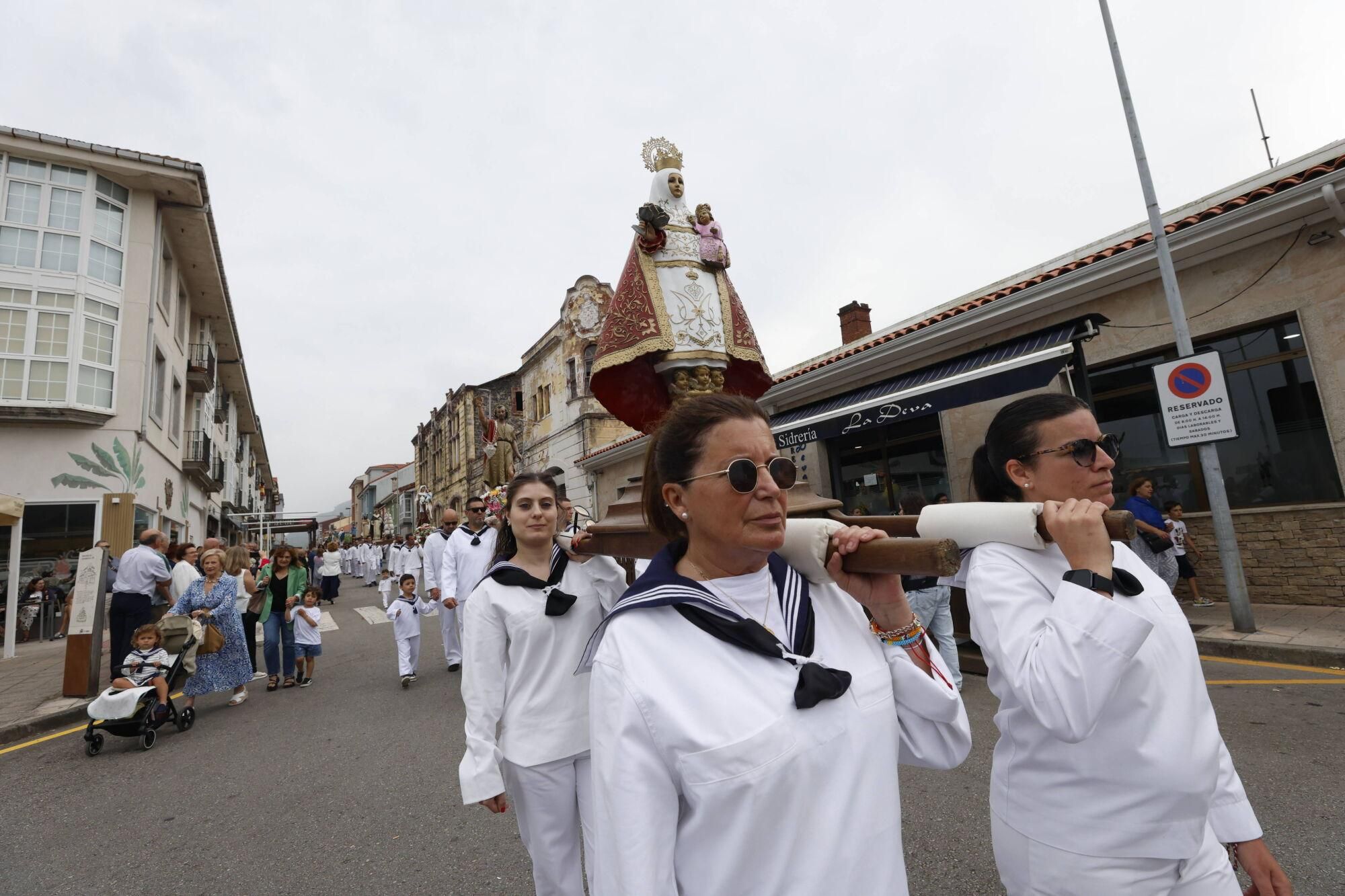 Así fue la procesión marinera de San Juan de la Arena