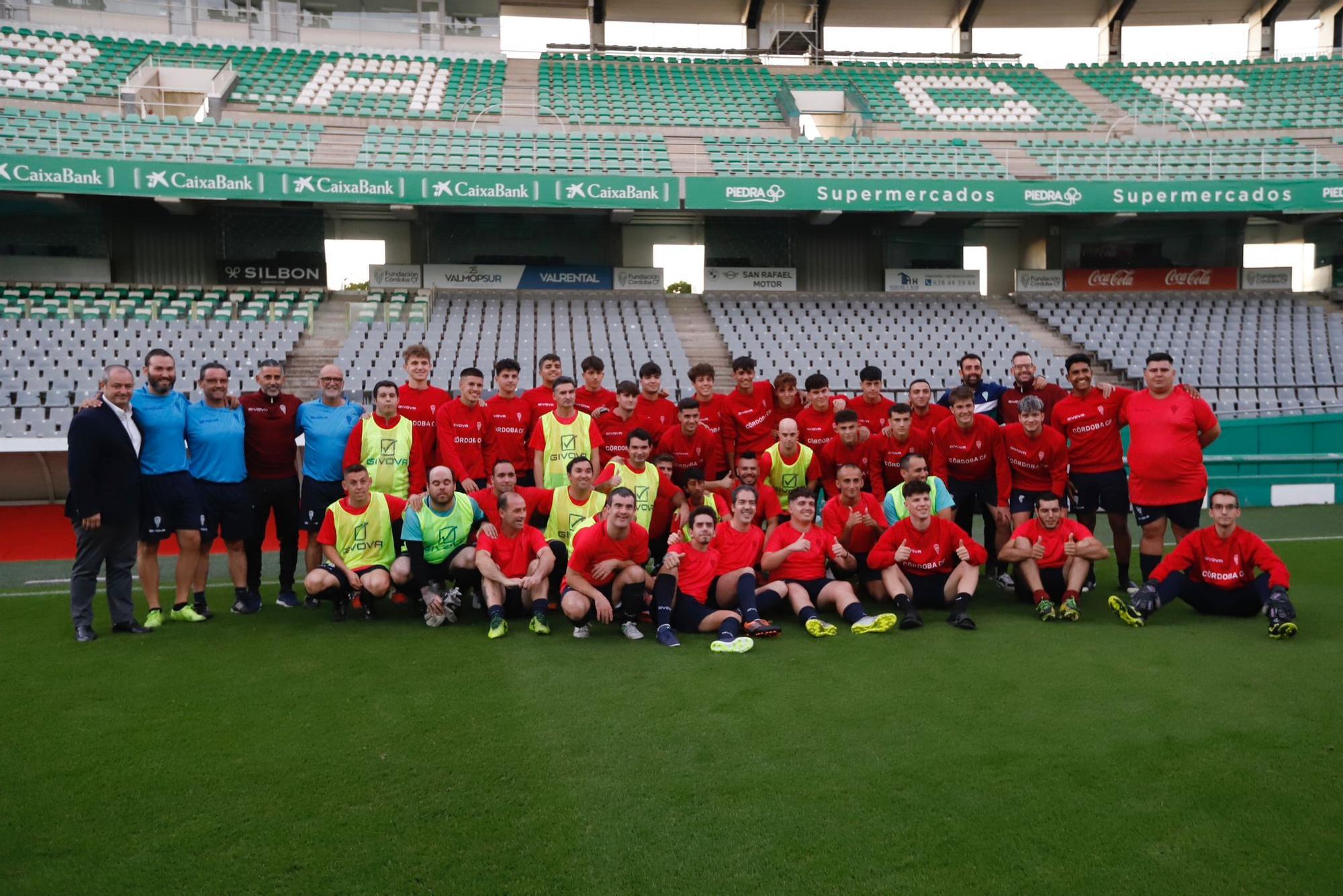 Las imágenes del Córdoba CF que participará en la Liga Santander Genuine