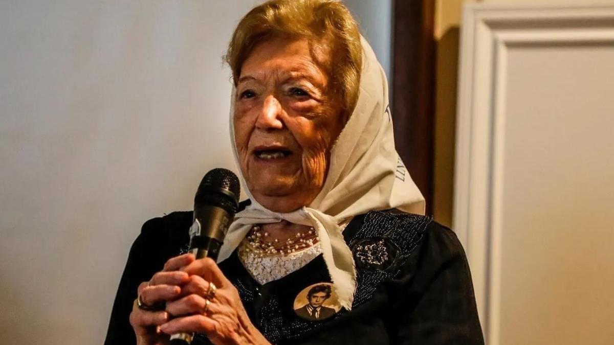 La madre de Plaza de Mayo y superviviente del Holocausto Sara Rus.