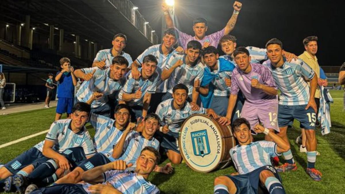 Así celebraron los jugadores argentinos del racing el pase a la final