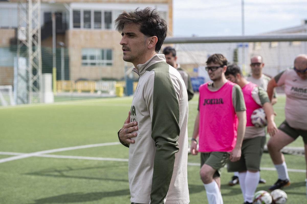 Gerard Moreno Equipo EDI Villarreal (15)