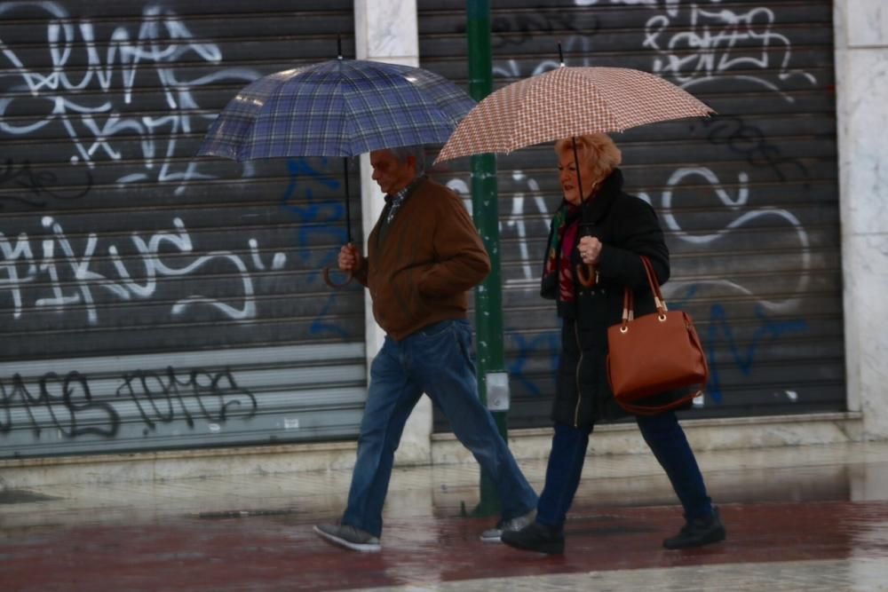 La capital de la Costa del Sol amanece bajo las nubes y con una previsión de lluvias intensas que se quedarán hasta la próxima semana