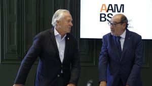 El BBVA eleva un 10% l’opa sobre el Banc Sabadell i millora la seva fiscalitat