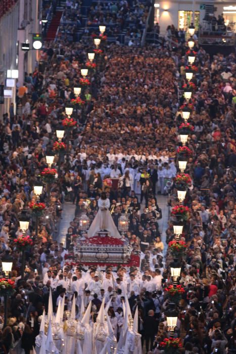 Jesús Cautivo en una inédita imagen por la calle Larios.